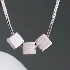 Sterling Silver necklace with 3 cube penda…